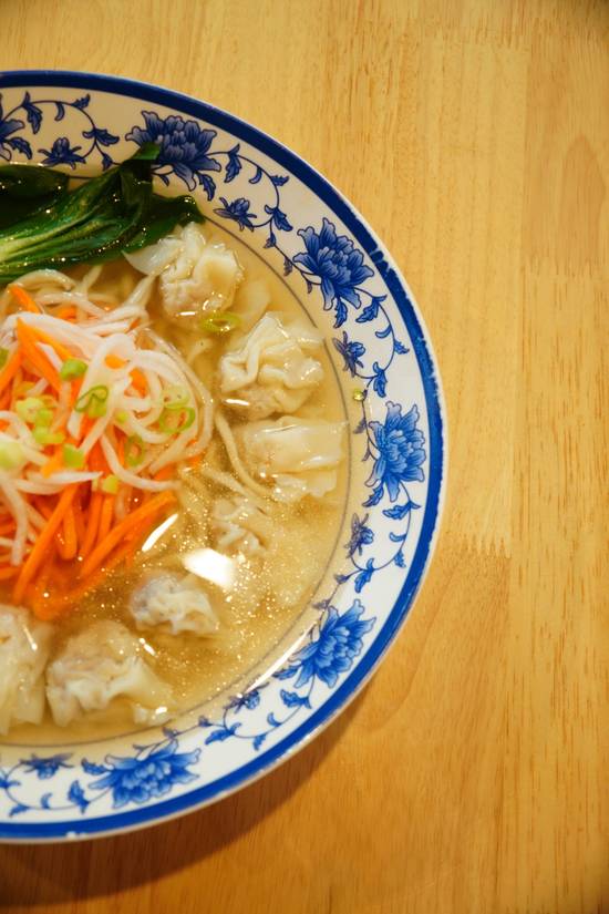 A5. Wonton Noodle Soup 云吞面